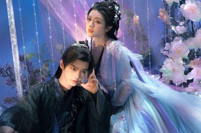 Thiên Dạ Kỳ Đàm của Lý Lan Địch và Hà Dữ tung poster đầu tiên