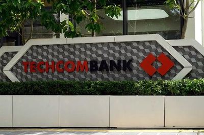 BNP Paribas và KB Kookmin cạnh tranh mua 15% cổ phần Techcombank