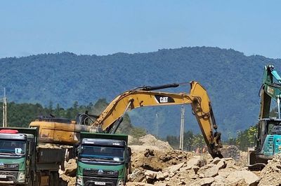 Tăng tốc công trình động lực, trọng điểm:Tập trung gỡ vướng mặt bằng