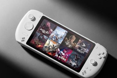 Lenovo Legion C700: máy chơi game đám mây Android 16, màn 120Hz và giới hạn cần biết