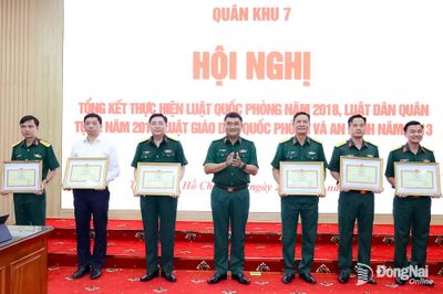 Hội nghị tổng kết 3 luật về quân sự quốc phòng