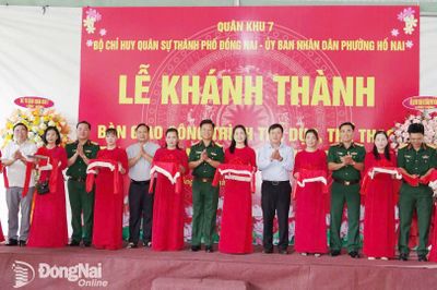 Quân khu 7 khánh thành công trình thể dục thể thao tặng đồng bào có đạo tại Đồng Nai