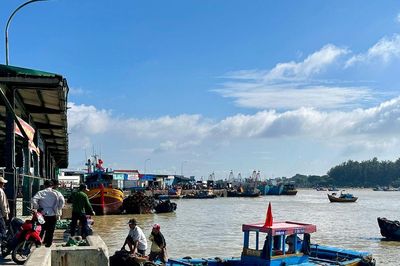 Khơi thông cửa biển La Gi: Cần giải pháp lâu dài để ngư dân vươn khơi