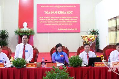 Toạ đàm về cơ sở Đảng Cộng sản đầu tiên của tỉnh