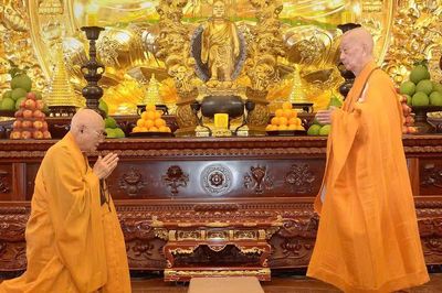 Chư Tăng TP.HCM tác pháp Tự tứ tại Việt Nam Quốc Tự - kết thúc khóa An cư kiết hạ Phật lịch 2570