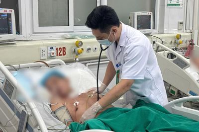 Cứu thành công nam tài xế nguy kịch vì mắc Whitmore