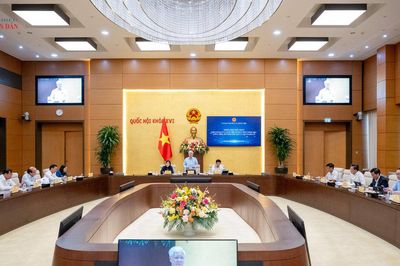 Thúc đẩy, tháo gỡ điểm nghẽn trong chuyển đổi số của Quốc hội