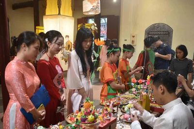 Khơi dậy giá trị văn hoá truyền thống qua Tết Trung thu