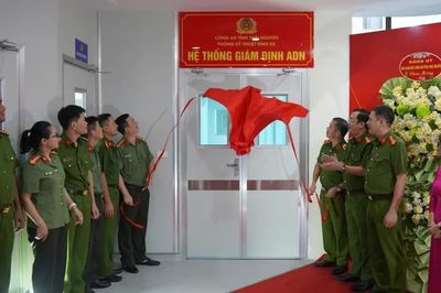 Công an tỉnh Thái Nguyên khánh thành hệ thống giám định ADN