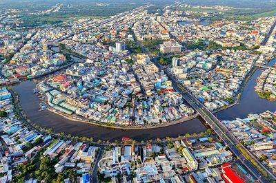 Từng bước hiện đại