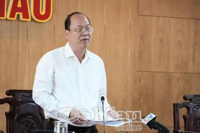 Chuyển mạnh từ 'triển khai' sang 'kiến tạo và tạo ra kết quả cụ thể'