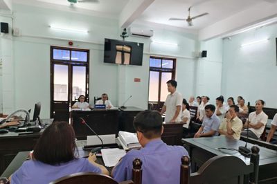 Cựu nữ Thẩm phán và cựu Phó Viện trưởng Viện KSND TP Huế nhận hối lộ thế nào?