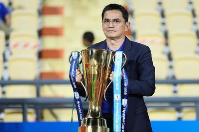 Kiatisak động viên cầu thủ Thái Lan: 'Không sợ, chẳng còn gì để mất'