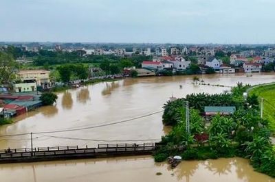 Cảnh báo mới nhất về diễn biến lũ trên các sông của Hà Nội