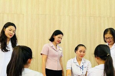Hơn 2.000 học sinh xã Ô Diên được khám sức khỏe định kỳ