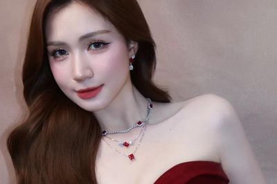 Khán giả tranh cãi cách dùng từ 'kém duyên' của Hòa Minzy