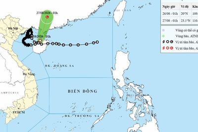 Bão số 4 suy yếu thành áp thấp nhiệt đới, vẫn trên Biển Đông