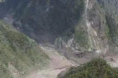 Nhiều nạn nhân thảm họa lũ quét đang trên đường hành hương đến núi Kailash