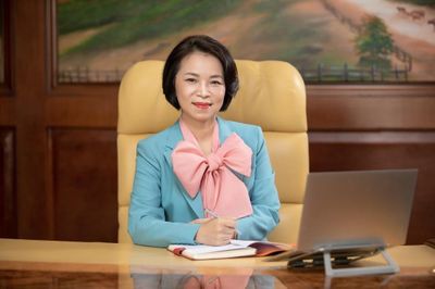 Bà Phạm Thu Hương thành người giàu thứ hai Việt Nam