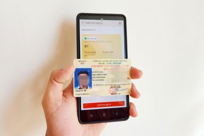 Đề thi bằng lái xe hạng B - các câu hỏi về thứ tự di chuyển nên lưu ý