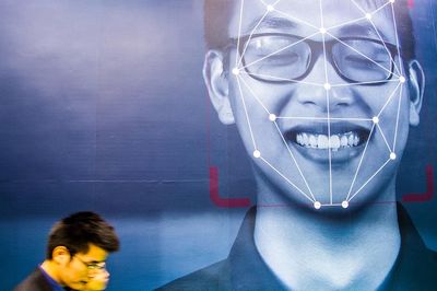 Bán mặt cho AI để lấy tiền ở Trung Quốc