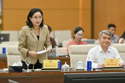 Ủy ban Thường vụ Quốc hội cho ý kiến về dự án Luật sửa đổi, bổ sung một số điều của 7 luật trong lĩnh vực văn hóa, thể thao và du lịch