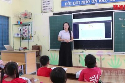[Video] Điều chuyển hơn 32.620 hiệu trưởng, hiệu phó sau sáp nhập trường