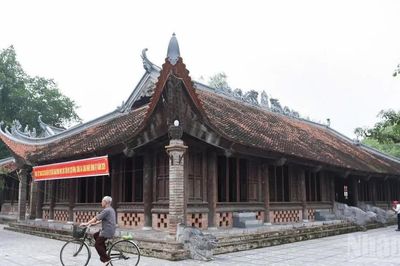 Khai thác, phát huy giá trị cụm di tích đình, chùa và làng nghề Đồng Kỵ trong du lịch