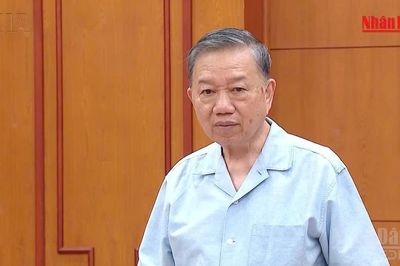 [Video] Tổng Bí thư, Chủ tịch nước Tô Lâm: Xây dựng, chỉnh đốn Đảng phải đồng bộ, tự kiểm tra, tự sửa chữa từ sớm là căn cơ