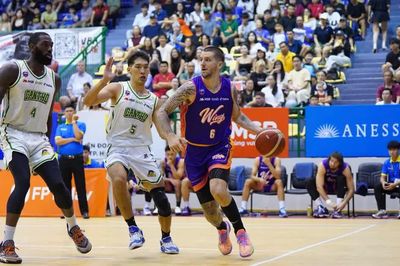 Ho Chi Minh City Wings giành suất playoff cuối cùng