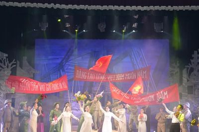 'Người con gái Hà Thành': Kể chuyện những năm tháng làm nên ngày độc lập