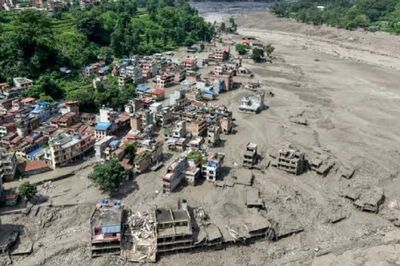 Lũ quét kinh hoàng tại biên giới Nepal-Trung Quốc gây thiệt hại lớn