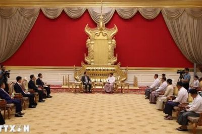 Ủy viên Bộ Chính trị, Bộ trưởng Ngoại giao Lê Hoài Trung hội kiến Tổng thống Min Aung Hlaing, khơi thông hợp tác Việt Nam-Myanmar