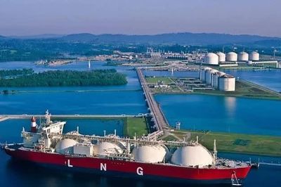 Giá LNG tại châu Âu tăng vọt lên mức cao nhất kể từ năm 2023