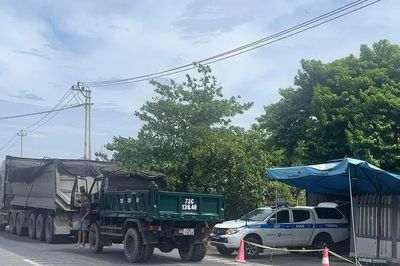 Quảng Trị mạnh tay xử lý xe vận tải vi phạm