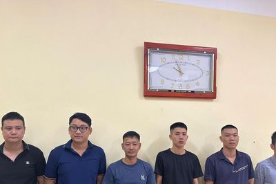 Triệt phá đường dây đánh bạc khoảng 500 tỷ đồng trên mạng, khởi tố 14 bị can