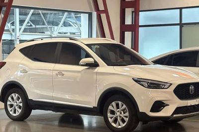 Mẫu xe giảm giá mạnh xuống ngang Kia Morning