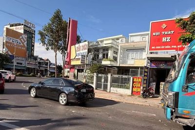 Tai nạn liên hoàn trên Quốc lộ 1, một người tử vong