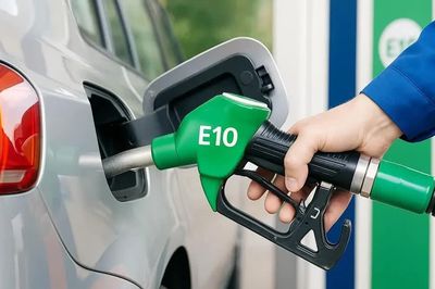 Giá xăng dầu đồng loạt giảm