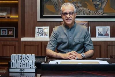 Chủ tịch AFC chúc mừng tuyển Việt Nam sau chức vô địch ASEAN Cup 2026
