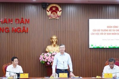 Sớm hoàn thiện Đề án Trung tâm lọc hóa dầu và năng lượng quốc gia tại Dung Quất