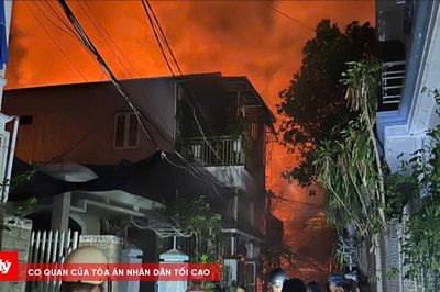 Cháy nhà trong đêm, cảnh sát PCCC kịp thời dập lửa