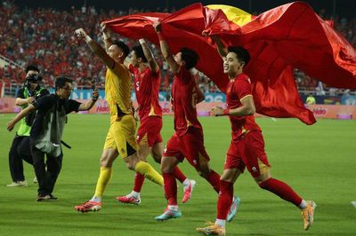 CĐV Đông Nam Á phát sốt vì chức vô địch ASEAN Cup của tuyển Việt Nam
