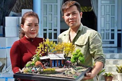 Vợ chồng Cà Mau biến đũa tre, vỏ lon bia thành những ngôi nhà đầy ký ức