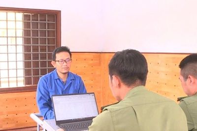 Khởi tố cặp vợ chồng livestream tự xưng được 'bề trên' phù hộ, lừa đảo tiền tỷ