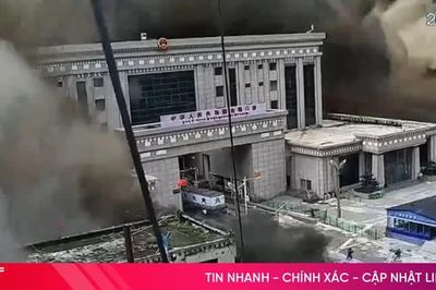 Thảm họa biên giới Nepal-Trung Quốc: Hơn 1.500 người chết và mất tích, nguy cơ xảy ra trận lũ thứ hai