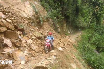 Nghệ An: Hơn 150 hộ dân bản Na Ngân đối mặt nguy cơ bị cô lập kéo dài do mưa lớn