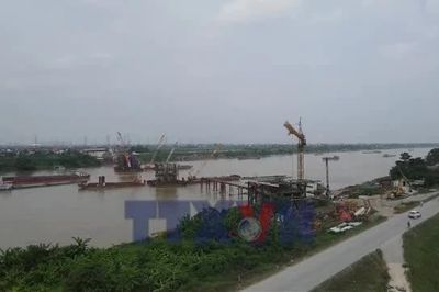 Thành phố Hà Nội tăng tốc thi công 7 cầu vượt sông Hồng