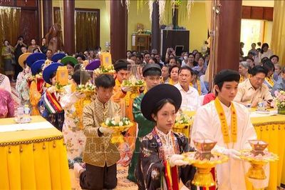 Tôn vinh đạo lý uống nước nhớ nguồn và bản sắc Văn hóa Việt Nam tại Lào