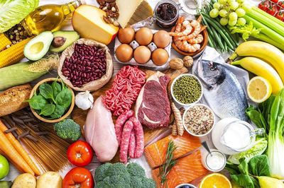 3 nhóm thực phẩm nên bổ sung khi cơ thể thường xuyên mệt mỏi